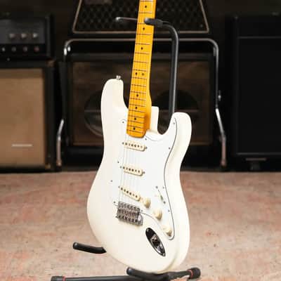 Fender Limited Edition American Vintage II '73 Stratocaster Electric Guitar, Maple Fingerboard - Olympic White with Hardshell Case image 12