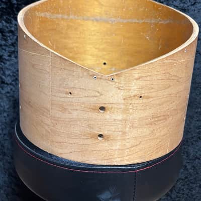 Slingerland 13” cutaway tom shell 70’s - Stripped image 1