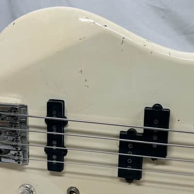 Kramer Striker 700ST 4-String P-Style Electric Bass image 4