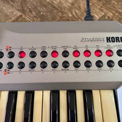 Korg Prophecy SSP-1 Solo Analog Modeling Synth. Immaculate with original manuals & power cable image 4