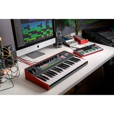 IK Multimedia Uno Synth Pro Desktop IP-UNO-SYNTHPRODT-IN image 13