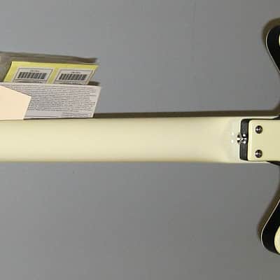 Danelectro 12SDCVWH Solidbody Electric 12-String Guitar  2024 - Vintage White image 7