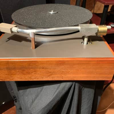 ~Vintage~Acoustic Research AR-XA Turntable w/ Grado Cartridge and Cover image 4