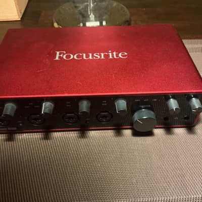 Focusrite Scarlett 18i8 3rd Gen USB Audio Interface 2019 - Present - Red / Black image 3