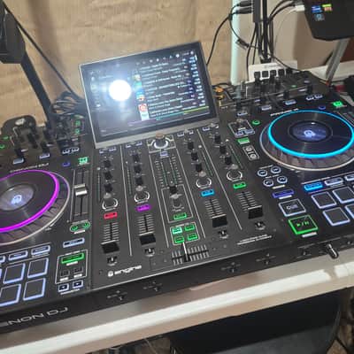 Denon Prime 4 Standalone DJ System 2019 plus Denon LC6000 Controller and cases image 2