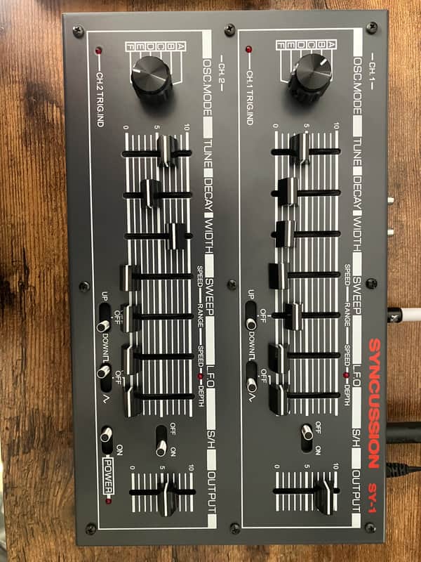 Michigan Synth Works SY-1 Analog drum Synthesizer - MIDI / Gray image 1