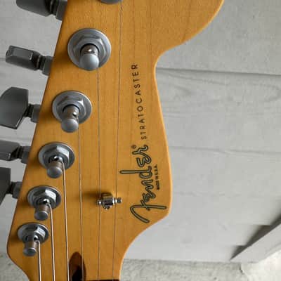 Fender Strat Plus with Rosewood Fretboard 1988-1996 - Ice Blue image 8
