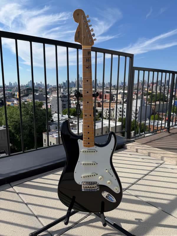 Fender Custom Shop Jimi Hendrix Voodoo Child Stratocaster Journeyman Relic - Black