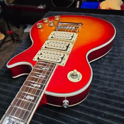 2002 Epiphone Ace Frehley Signature Les Paul 1997 - 2006 - Heritage Cherry Sunburst image 17