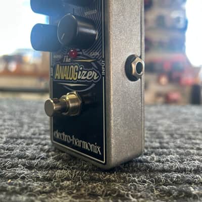 Electro-Harmonix Analogizer Preamp / EQ / Tone Sculptor 2011 - Present - Black / Blue image 2