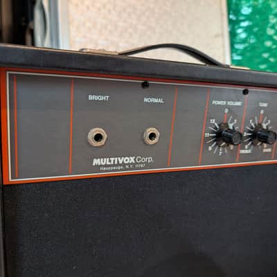 Multivox Premier P25 Guitar Amplifier Small Vintage Amp USA CLEAN image 3