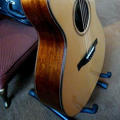 Eastman AC508CE Grand Concert 2011 w/Slotted Headstock Engelmann Spruce, Mahogany B & S  w/case image 3