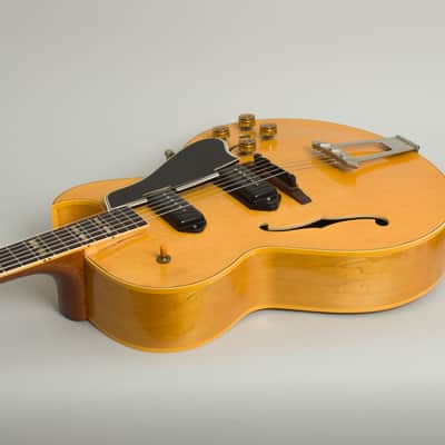 Gibson ES-175DN Arch Top Hollow Body Electric Guitar (1954), ser. #A18227, original brown leather covered hard shell case. imagen 7