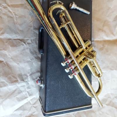 King Cleveland 600 Trumpet with case/MP, USA, Very Good Condition, No Top-Hook image 4