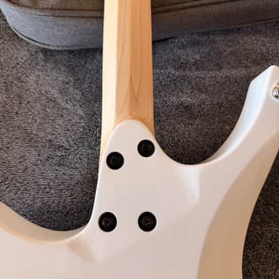 strandberg Boden Classic 6 Multiscale Fanned Fret Electric Guitar White 2017 HSS .strandberg* image 22