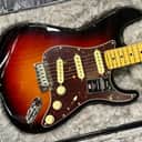 2021 Fender American Professional II Stratocaster MN 3 Color Sunburst NOS Unplayed Auth Dealer 7lbs9oz #577