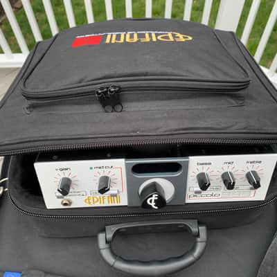 Epifani Piccolo 999 1000-Watt Bass Guitar Head Amplifier Includes Amp Carry Case - Free Shipping image 9