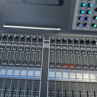 YAMAHA CL5 CONSOLE WITH (1) RIO3224-D RACK UNIT (TRUEHEARTSOUND) image 8