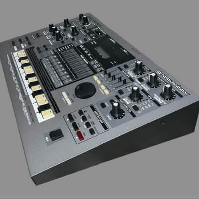 Vintage c.1998 Roland MC-505 Groovebox Drum Machine 64 Voice Synthesizer Sequencer MIDI Workstation NEW LCD *SERVICED image 3