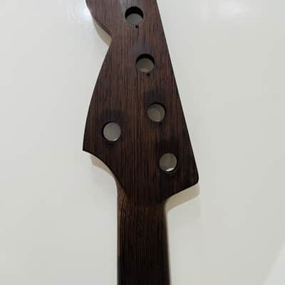 Warmoth Deluxe 5 strings Wenge Neck & Fingerboard- Satin finish image 3