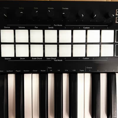 Akai Used Akai Professional LPK25 mk2 25-key USB Mini Keyboard Controller 2020s image 4