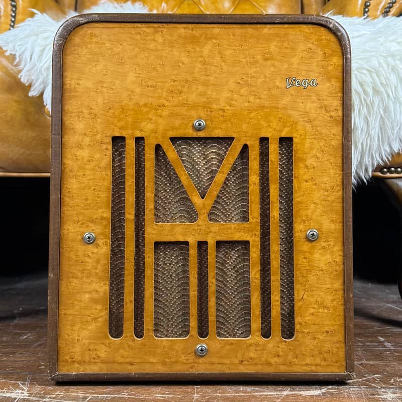 1946 Vega Commander Model High Fidelity Amplifier Vintage Made In USA Tube Guitar Combo Amplifier! image 1