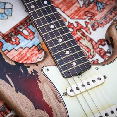 FENDER USA Custom Shop Rory Gallagher Tribute Stratocaster "3-Color Sunburst" (2023) image 7