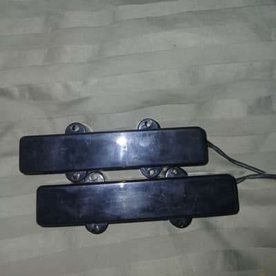 Vintage Vibe Vince Gorman Pete Biltoft 4 string Jazz Bass Pickups Single Coil image 1