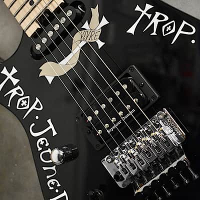 Charvel Left Handed Warren DeMartini USA Signature Frenchie 2026 Black with Graphic image 3