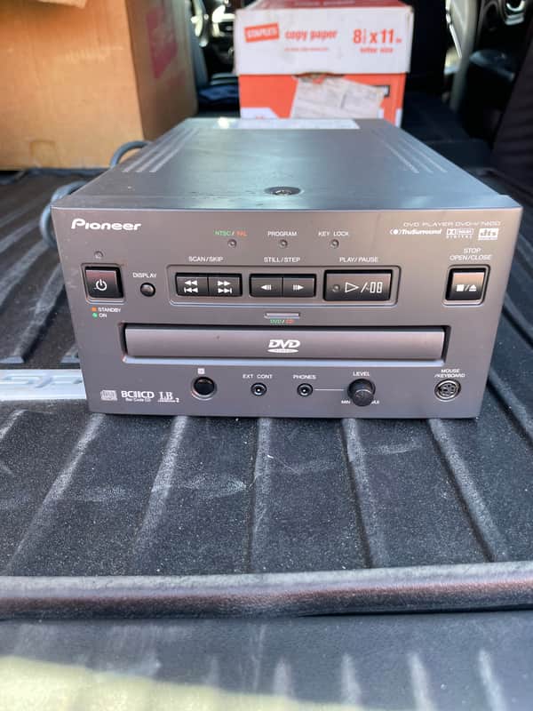 Pioneer V 7400 /2005 - Black Metal image 1