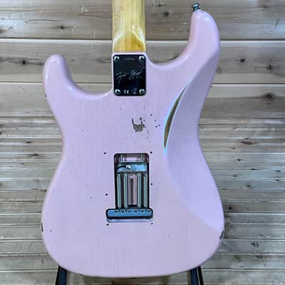 Fender Custom Shop Limited Edition Tyler Bryant "Pinky" Stratocaster Relic Electric Guitar - Aged Shell Pink image 4