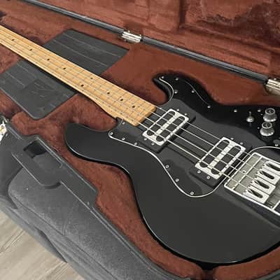 Peavey T-40 with Maple Fretboard 1978 - 1988 - Black image 3