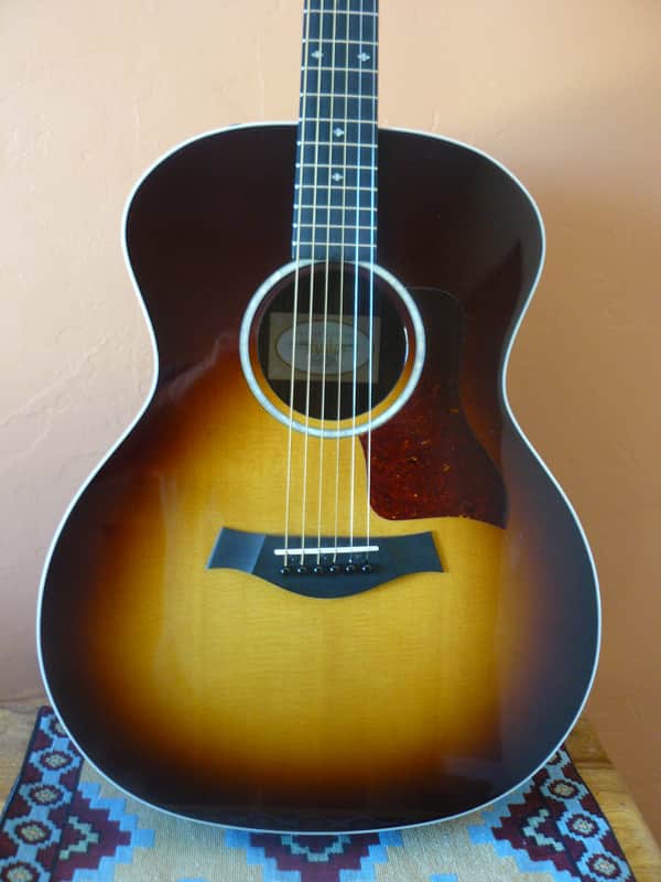 Taylor 214e SB DLX 2019 - Tabacco Sunburst
