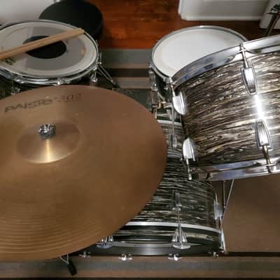 Ludwig Classic Maple Fab Outfit 9×12 / 14x14 / 14x20 Drum Set 1966 - Black Oyster Pearl image 8