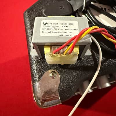 Acoustic B25C Bass Combo Amp image 7