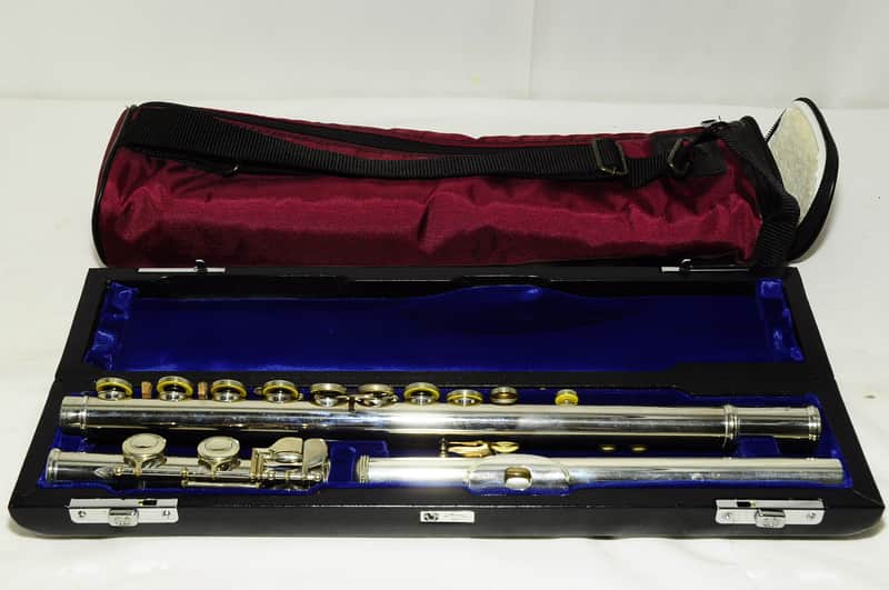 Muramatsu Flute M-120 with Hard Case RefNo 3117 image 1