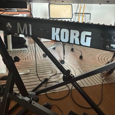 Korg M1 61-Key Synth Music Workstation 1990s - Black image 4
