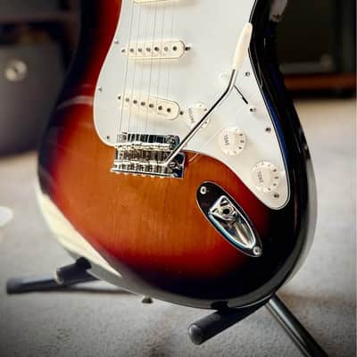 2018 FENDER Player Stratocaster Fishman Fluence pickups SSS Mexican image 1