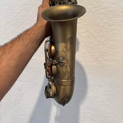 LA Sax Big Lip Professional Antique Lacquer Alto Saxophone image 4