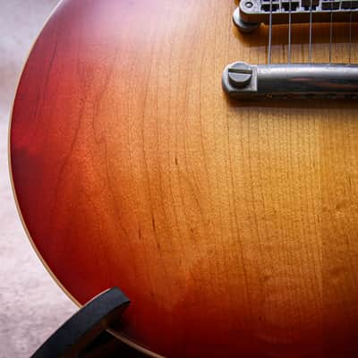 GIBSON USA Les Paul Classic "Heritage Cherry Sunburst + Rosewood" (2019) image 10
