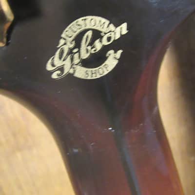 2015-16 Gibson Custom Shop LIMITED SJ 200 New Vintage Ultimate 1 OF 30 Acoustic / Electric Guitar With Case, COA And Candy image 10
