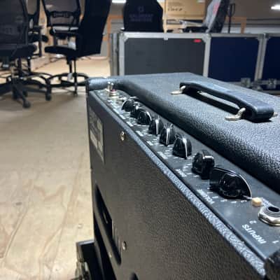 Fender Hot Rod DeVille 212 III 3-Channel 60-Watt 2x12" Guitar Combo 2010 - 2017 - Black image 5