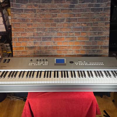Yamaha MM8 Synthesizer w/ SKB HSC image 2