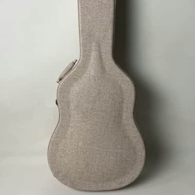 Parker Acoustic Guitar Hard Case in Brown image 15