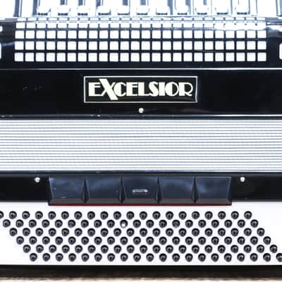 Excelsior Model 1320E 120-Bass 41-Key 11-Treble Switch Piano Accordion w/Case image 6
