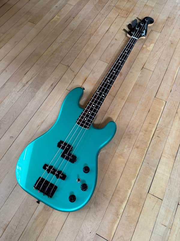 Fender Jazz Bass Special