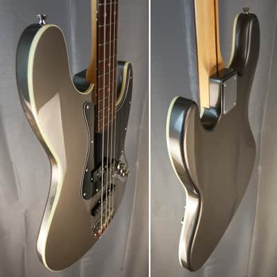 FENDER Jazz Bass Aerodyne AJB-DLX 2007 - Dolphin Grey - Japan Import image 6