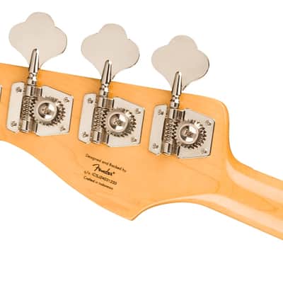 Squier Classic Vibe Active '70s Jazz Bass, Maple Fingerboard, Black Pickguard, Mocha image 4