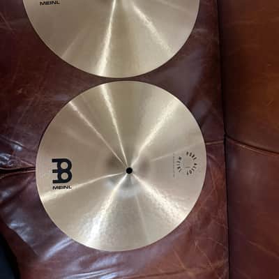 Meinl 15" Pure Alloy Traditional Medium Hi-Hat Cymbals (Pair) 2017 - Present - Traditional image 2