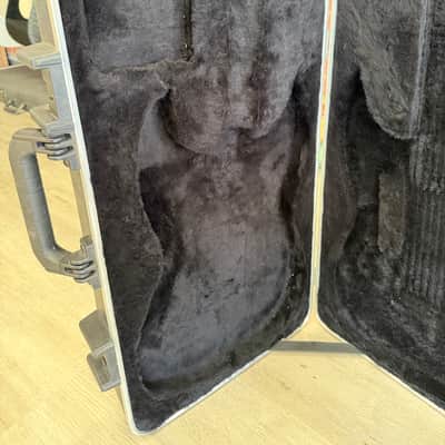 Fender USA Strat Case Early 2010s image 8